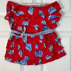 Abercrombie Flowery Staples
Top M